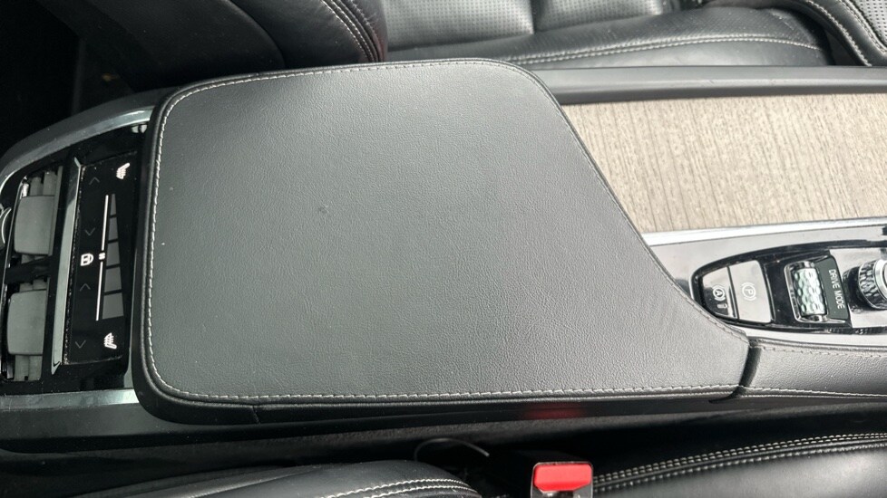 Used Volvo XC90 2021 for sale - 76871128: Photo 52