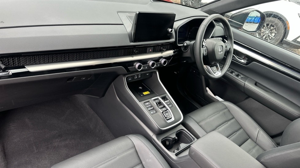 Used Honda CR-V 2025 for sale - 76428150: Photo 2