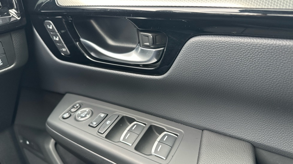 Used Honda CR-V 2025 for sale - 76428150: Photo 28