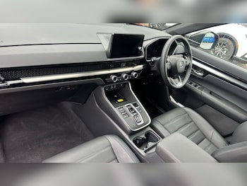 Used Honda CR-V 2025 for sale - 76428150: Photo