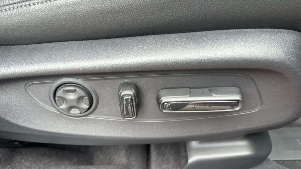 Used Honda CR-V 2025 for sale - 76428150: Photo 30