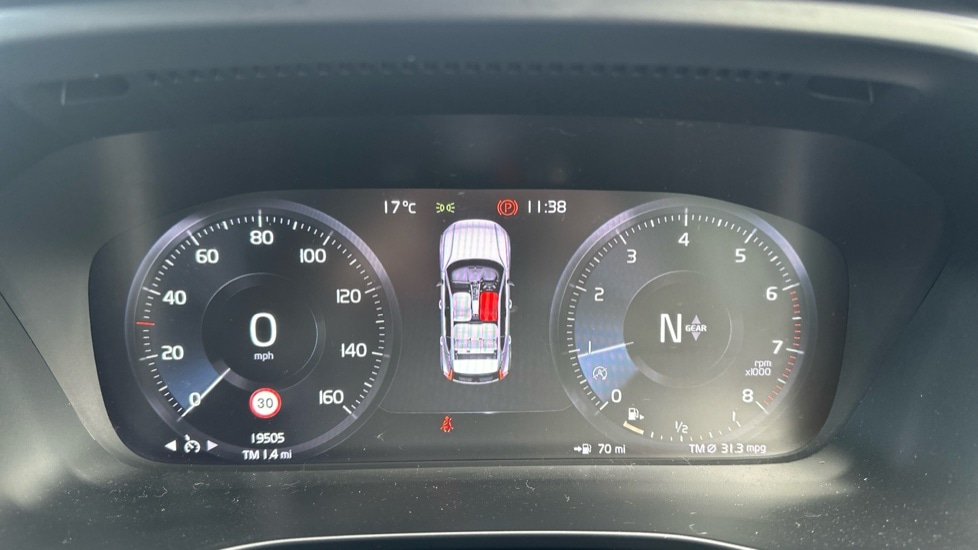 Used Volvo XC40 2018 for sale - 76393612: Photo 13