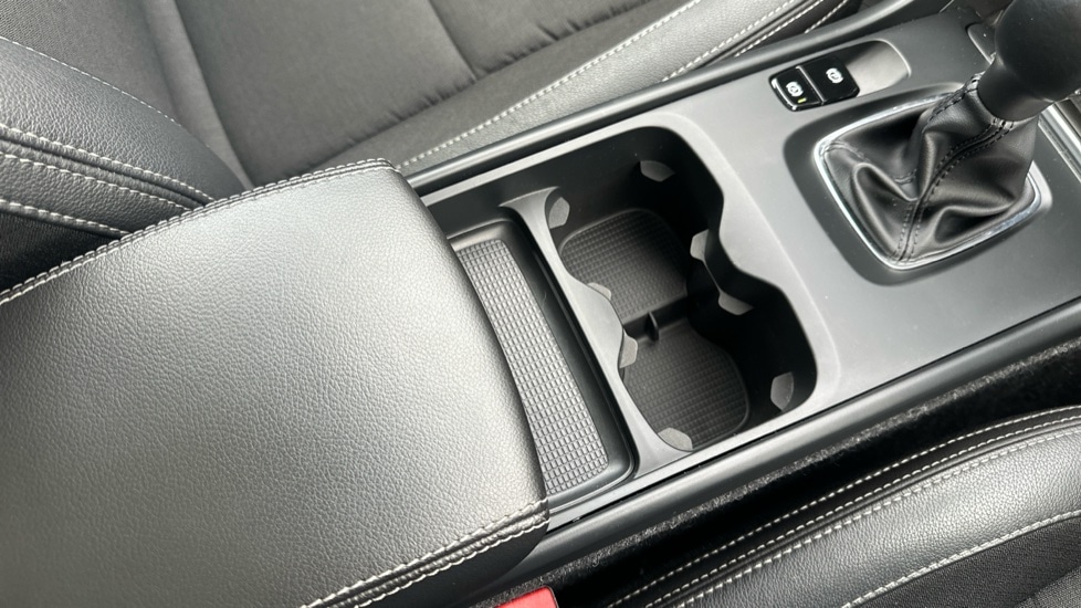 Used Volvo XC40 2018 for sale - 76393612: Photo 26