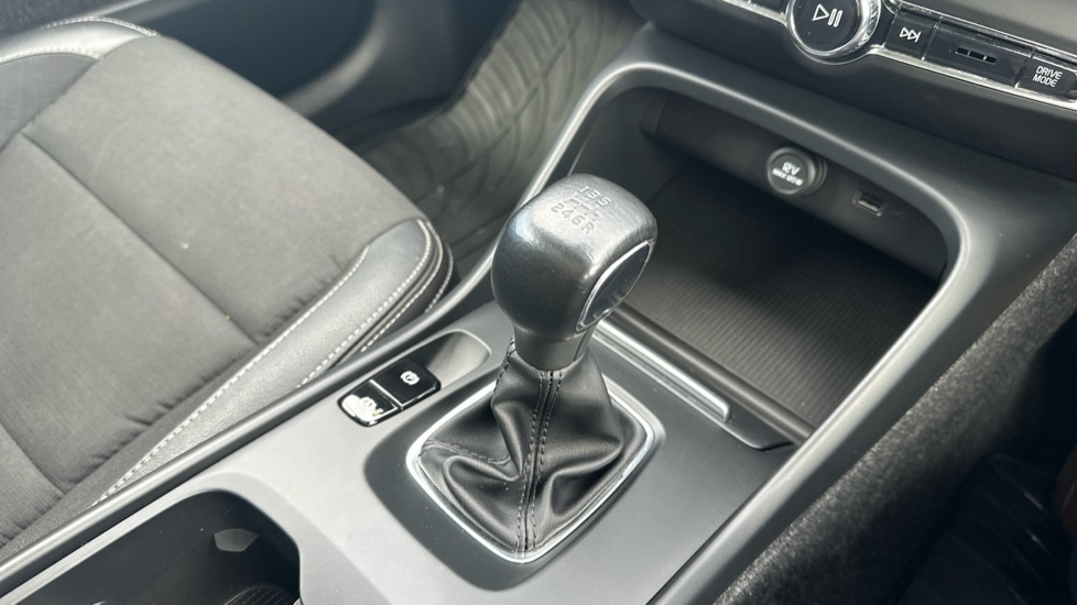 Used Volvo XC40 2018 for sale - 76393612: Photo 27