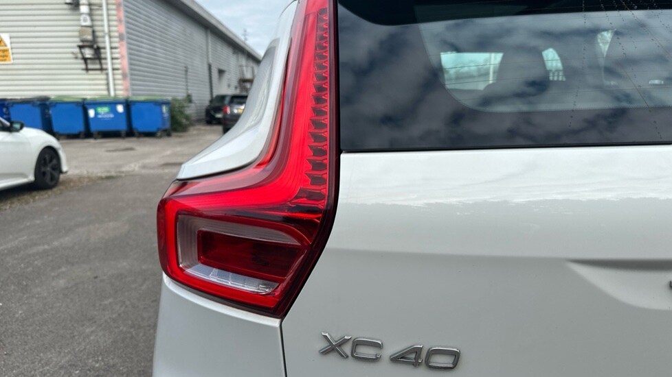 Used Volvo XC40 2018 for sale - 76393612: Photo 59