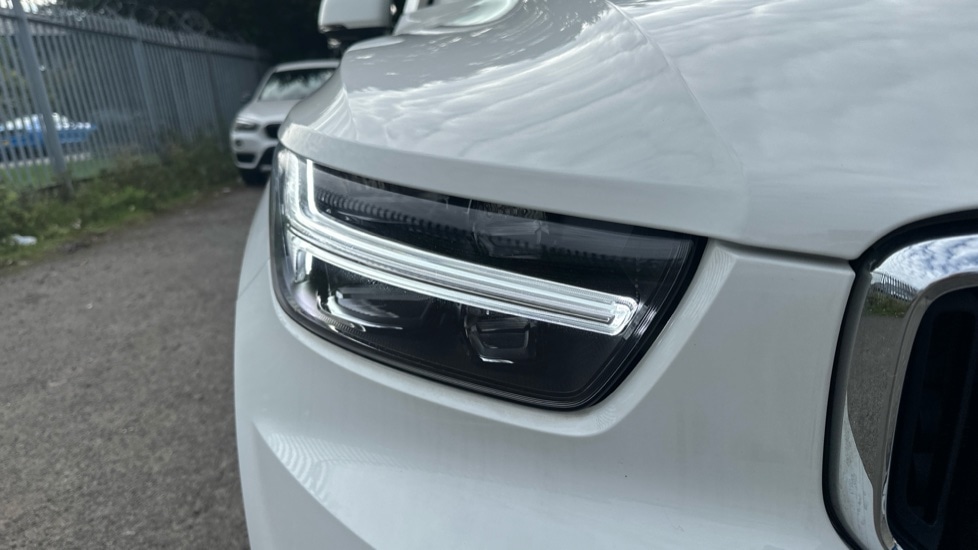 Used Volvo XC40 2018 for sale - 76393612: Photo 72