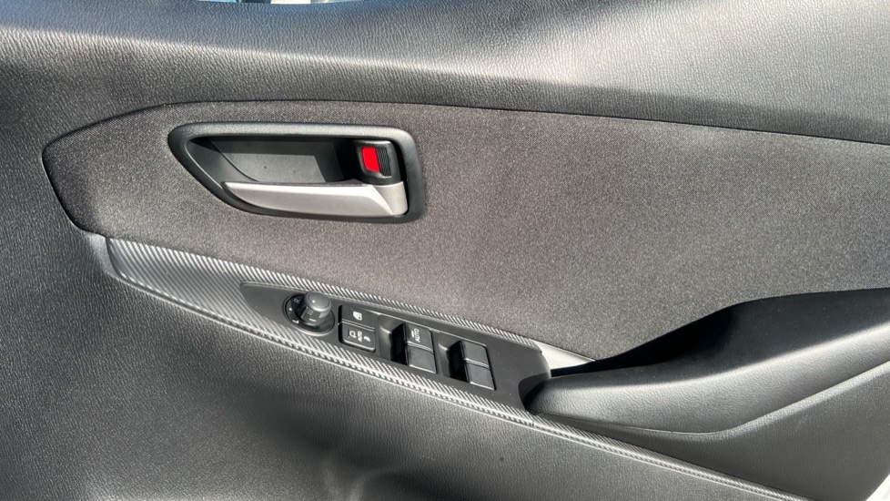 Used Mazda Mazda2 2023 for sale - 76533776: Photo 30