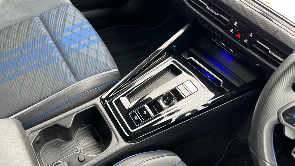 Used Volkswagen Golf 2022 for sale - 76552438: Photo 30