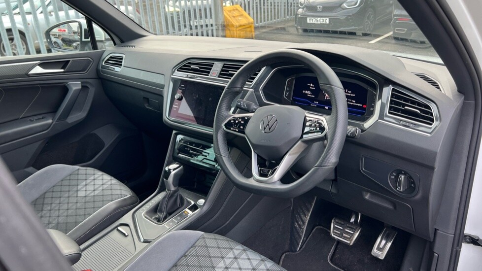Used Volkswagen Tiguan 2023 for sale - 76415178: Photo 9