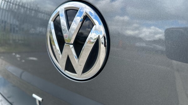 Used Volkswagen T-Roc 2019 for sale - 76124554: Photo 65