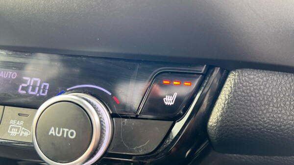 Used Honda Jazz 2023 for sale - 76033647: Photo 32
