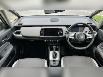 Used Honda Jazz 2023 for sale - 76033647: Photo 4