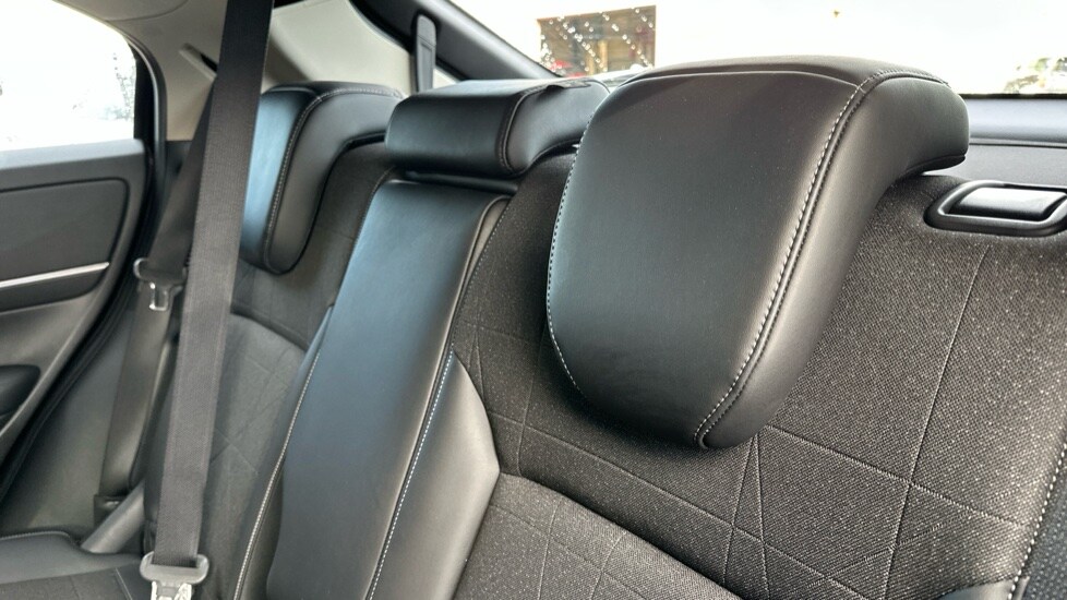 Used Honda HR-V 2023 for sale - 76062242: Photo 58