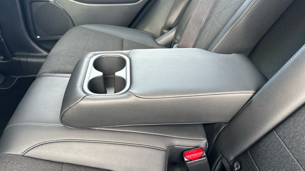 Used Honda HR-V 2023 for sale - 76062242: Photo 59