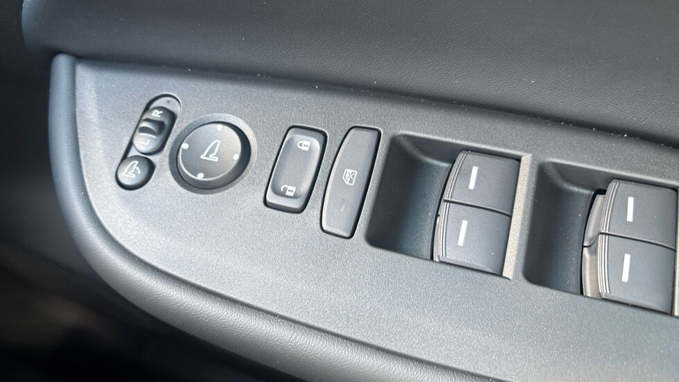 Used Honda Jazz 2025 for sale - 76184035: Photo 40