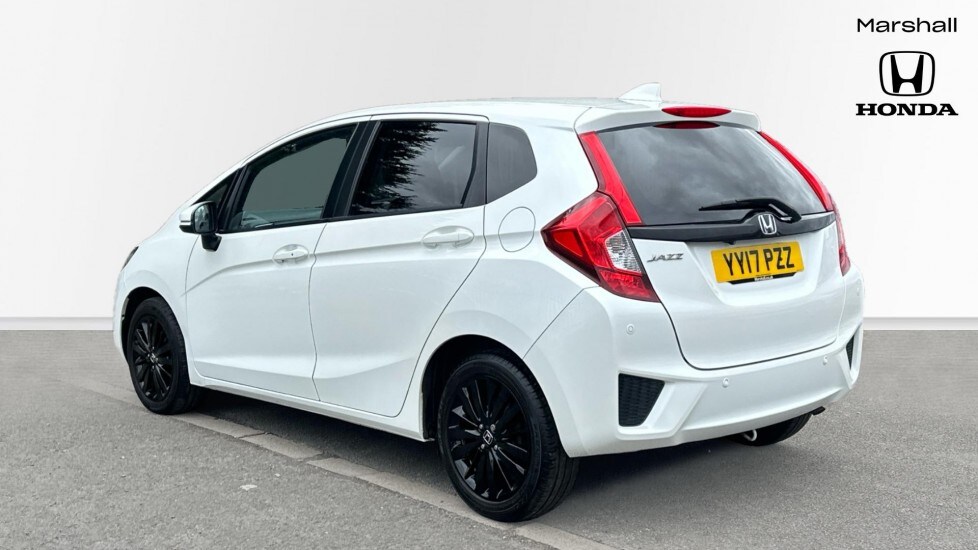 Used Honda Jazz 2017 for sale - 75916936: Photo 3