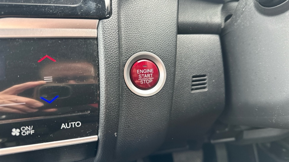 Used Honda Jazz 2017 for sale - 75916936: Photo 39