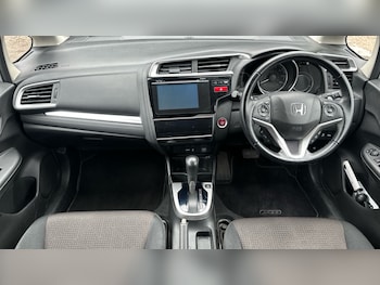 Used Honda Jazz 2017 for sale - 75916936: Photo