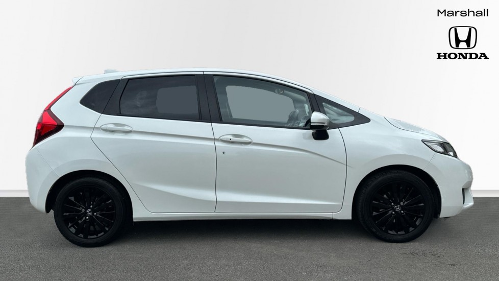 Used Honda Jazz 2017 for sale - 75916936: Photo 5