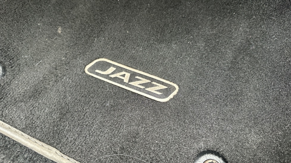 Used Honda Jazz 2017 for sale - 75916936: Photo 50