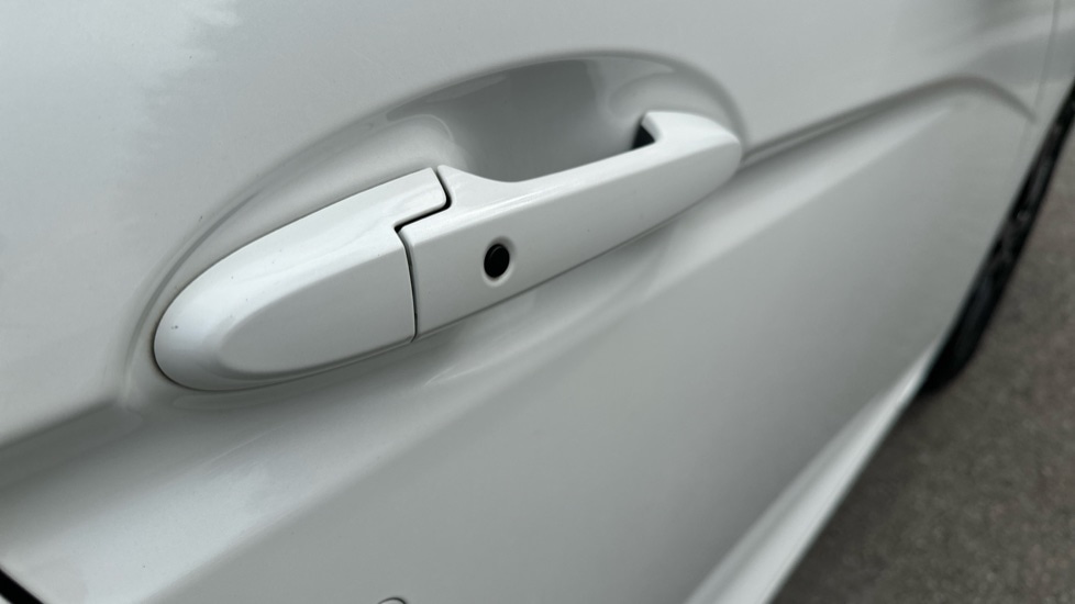 Used Honda Jazz 2017 for sale - 75916936: Photo 66