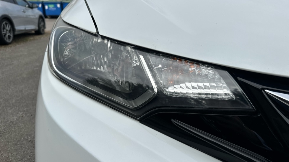 Used Honda Jazz 2017 for sale - 75916936: Photo 68