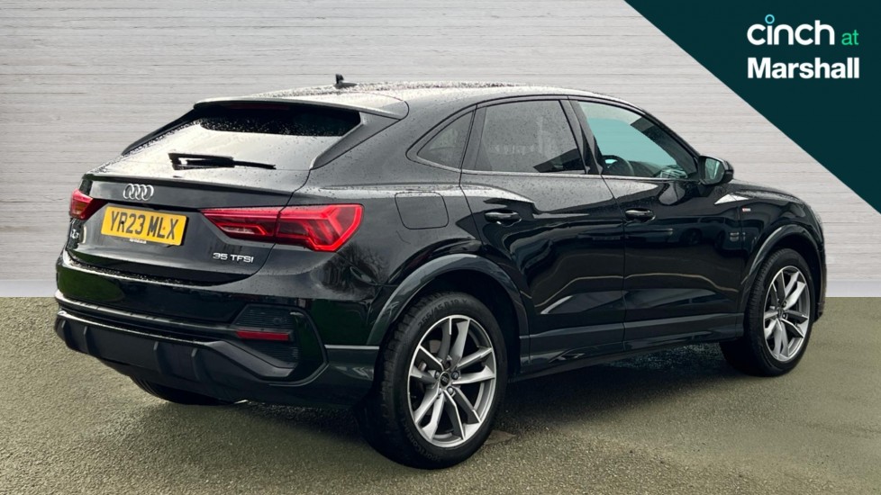 Used Audi Q3 2023 for sale - 76647875: Photo 3