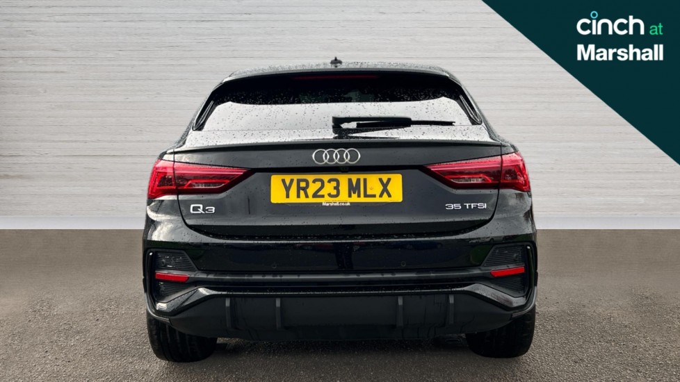 Used Audi Q3 2023 for sale - 76647875: Photo 4
