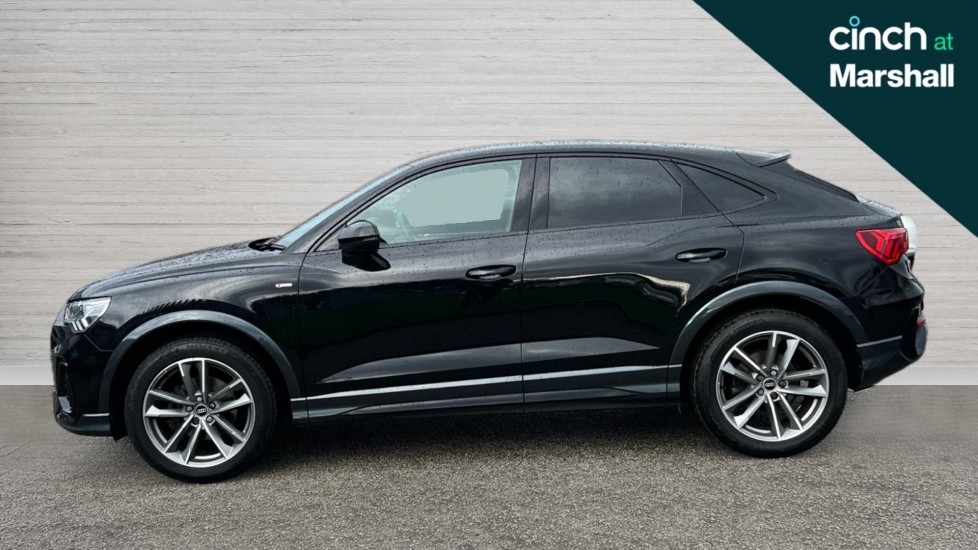 Used Audi Q3 2023 for sale - 76647875: Photo 6