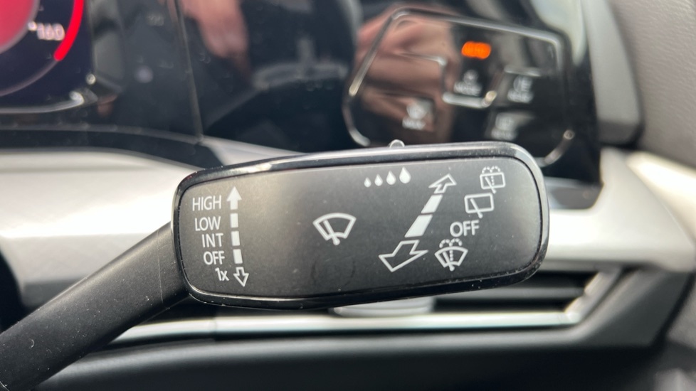 Used Volkswagen Golf 2023 for sale - 77031301: Photo 26