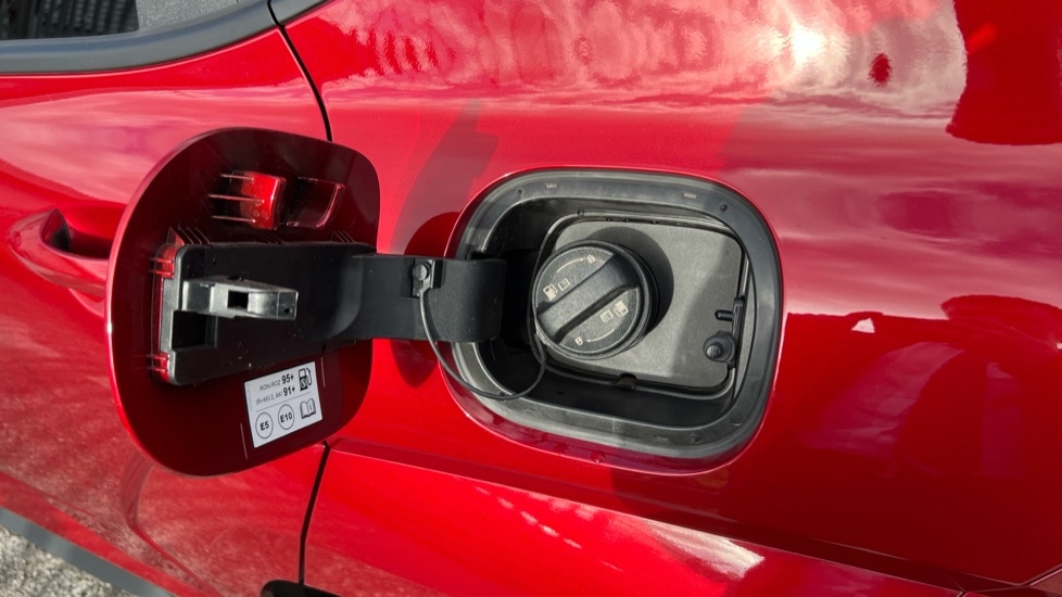 Used Hyundai KONA 2025 for sale - 76384494: Photo 21