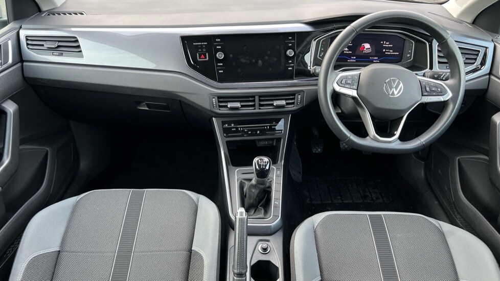 Used Volkswagen Polo 2023 for sale - 76479853: Photo 11