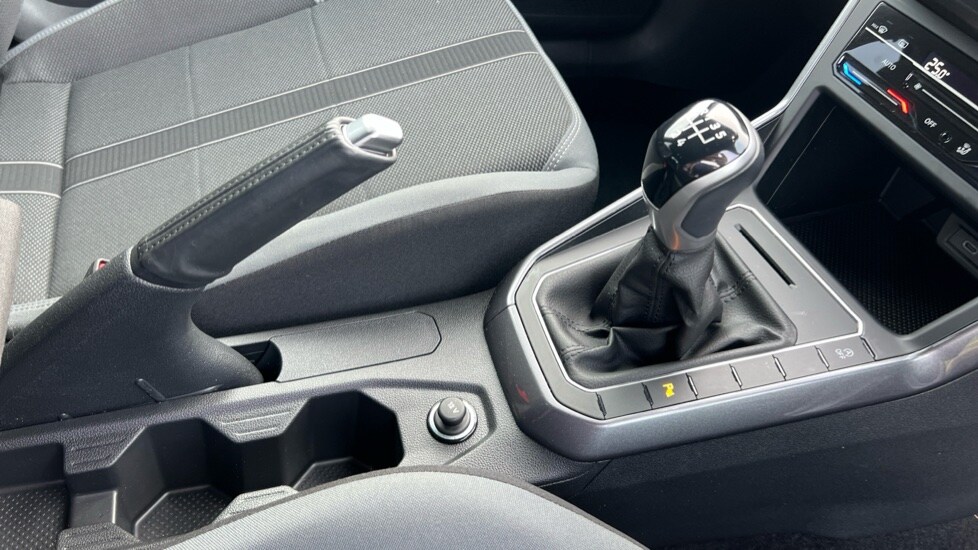 Used Volkswagen Polo 2023 for sale - 76479853: Photo 30