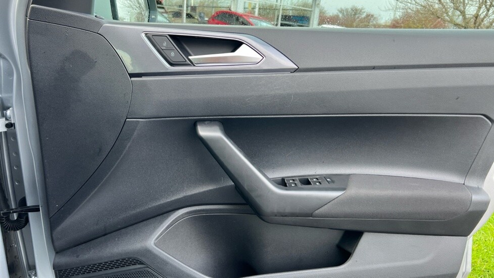 Used Volkswagen Polo 2023 for sale - 76479853: Photo 32