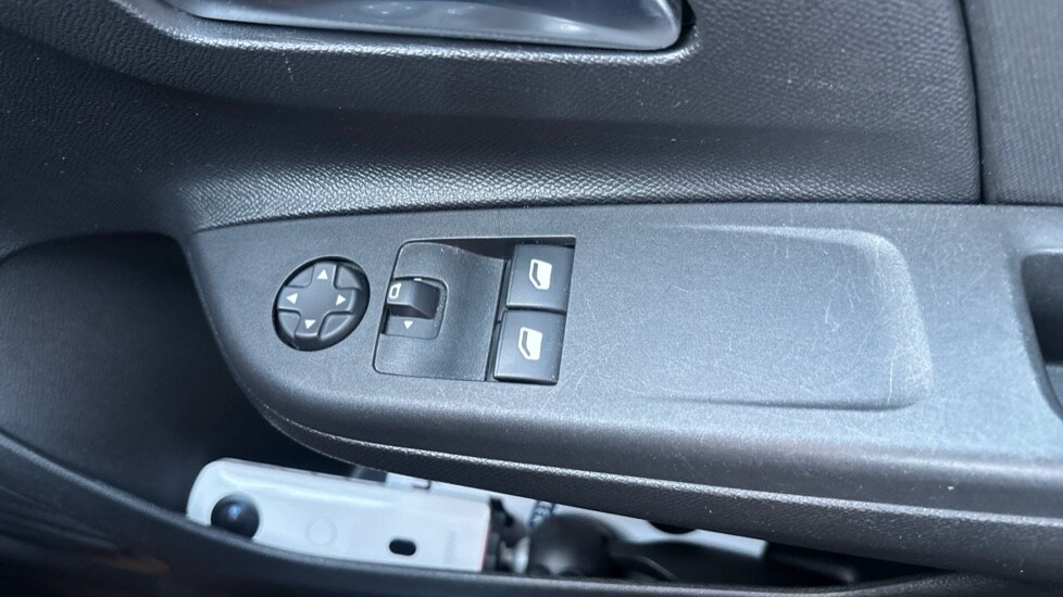 Used Vauxhall Corsa 2021 for sale - 75979957: Photo 38