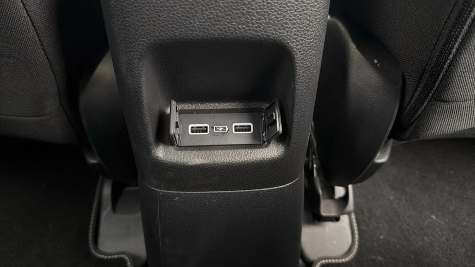 Used Honda Jazz 2023 for sale - 76773301: Photo 57