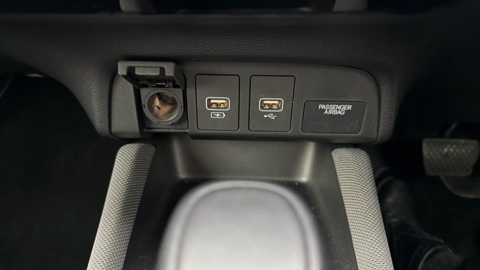 Used Honda Jazz 2023 for sale - 76773301: Photo 65