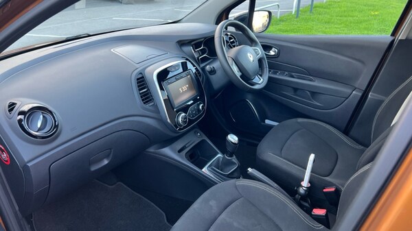 Used Renault Captur 2019 for sale - 76104348: Photo 10