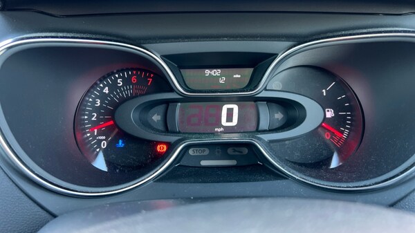 Used Renault Captur 2019 for sale - 76104348: Photo 13