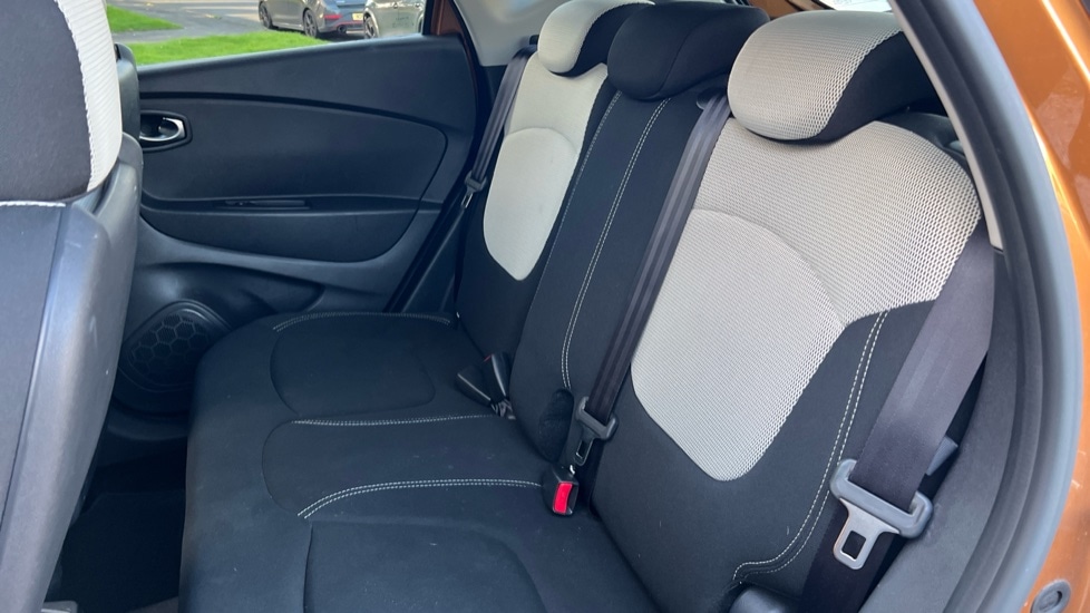 Used Renault Captur 2019 for sale - 76104348: Photo 14