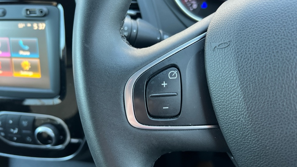 Used Renault Captur 2019 for sale - 76104348: Photo 23