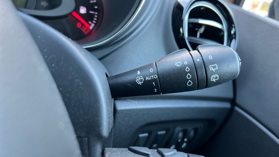 Used Renault Captur 2019 for sale - 76104348: Photo 24