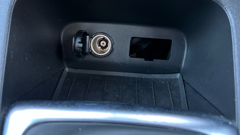 Used Renault Captur 2019 for sale - 76104348: Photo 41