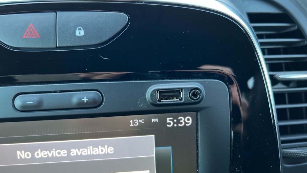 Used Renault Captur 2019 for sale - 76104348: Photo 46