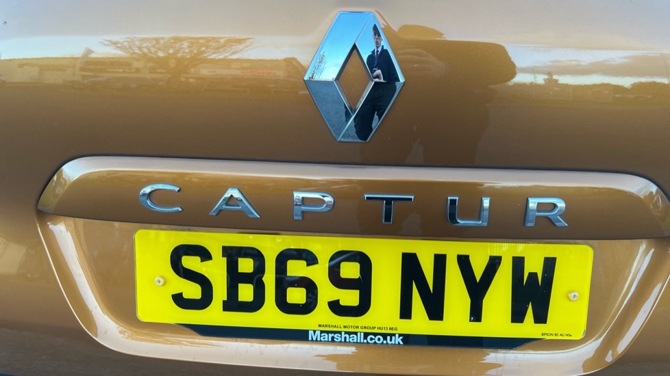 Used Renault Captur 2019 for sale - 76104348: Photo 52