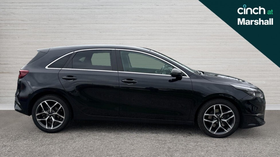 Used Kia Ceed 2022 for sale - 76140017: Photo 2