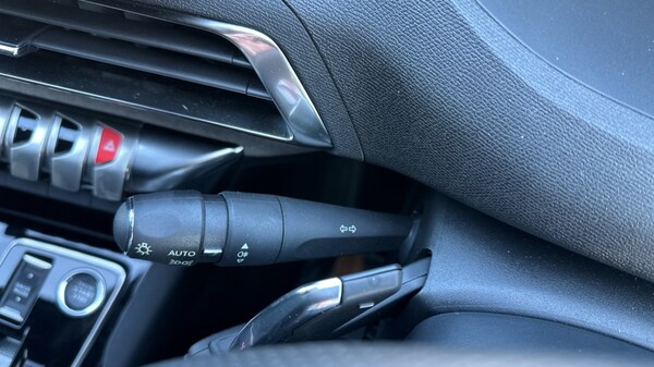 Used Peugeot 3008 2023 for sale - 75979923: Photo 24