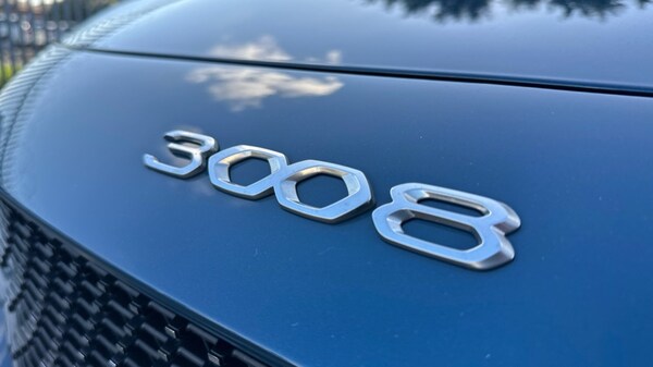 Used Peugeot 3008 2023 for sale - 75979923: Photo 81