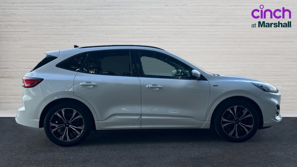 Used Ford Kuga 2020 for sale - 76393731: Photo 2