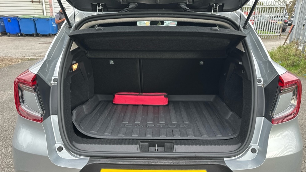 Used Renault Captur 2022 for sale - 76615250: Photo 15